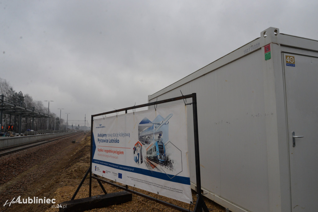 Na trasie pociągu Miasteczko Śląskie - lotnisko