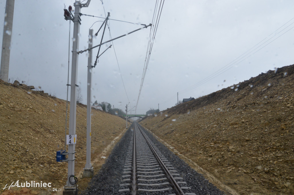 Na trasie pociągu Miasteczko Śląskie - lotnisko