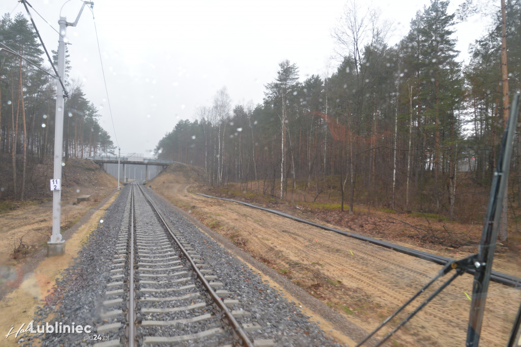 Na trasie pociągu Miasteczko Śląskie - lotnisko