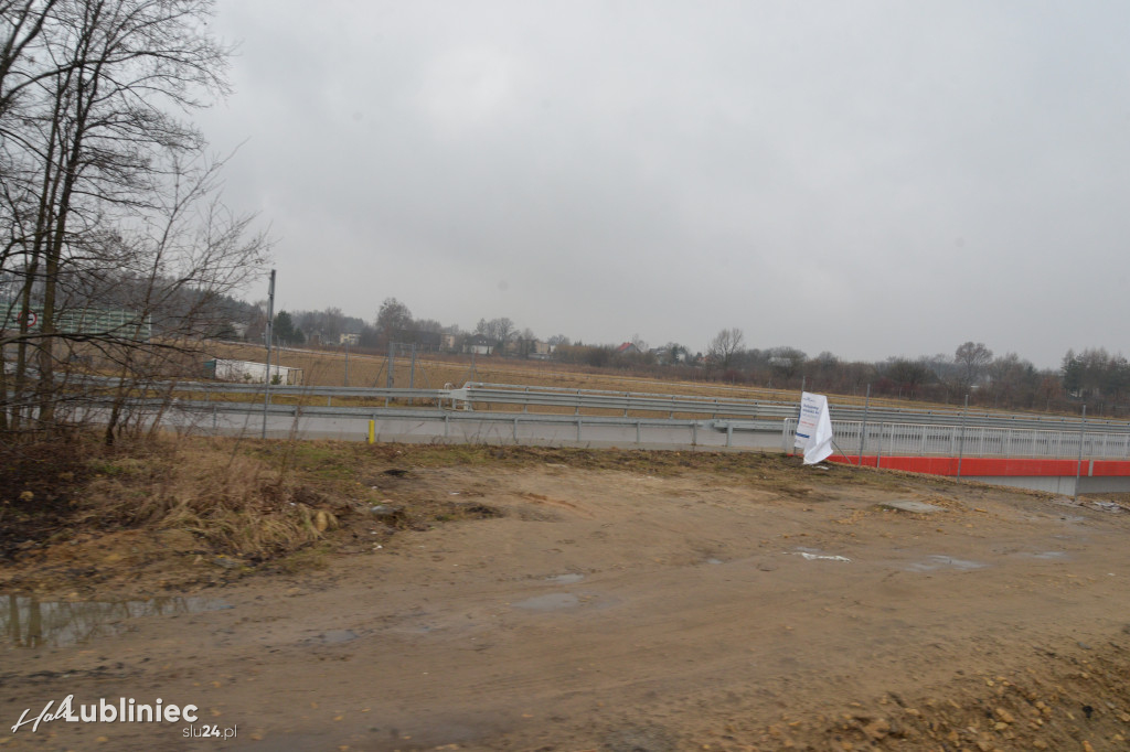 Na trasie pociągu Miasteczko Śląskie - lotnisko