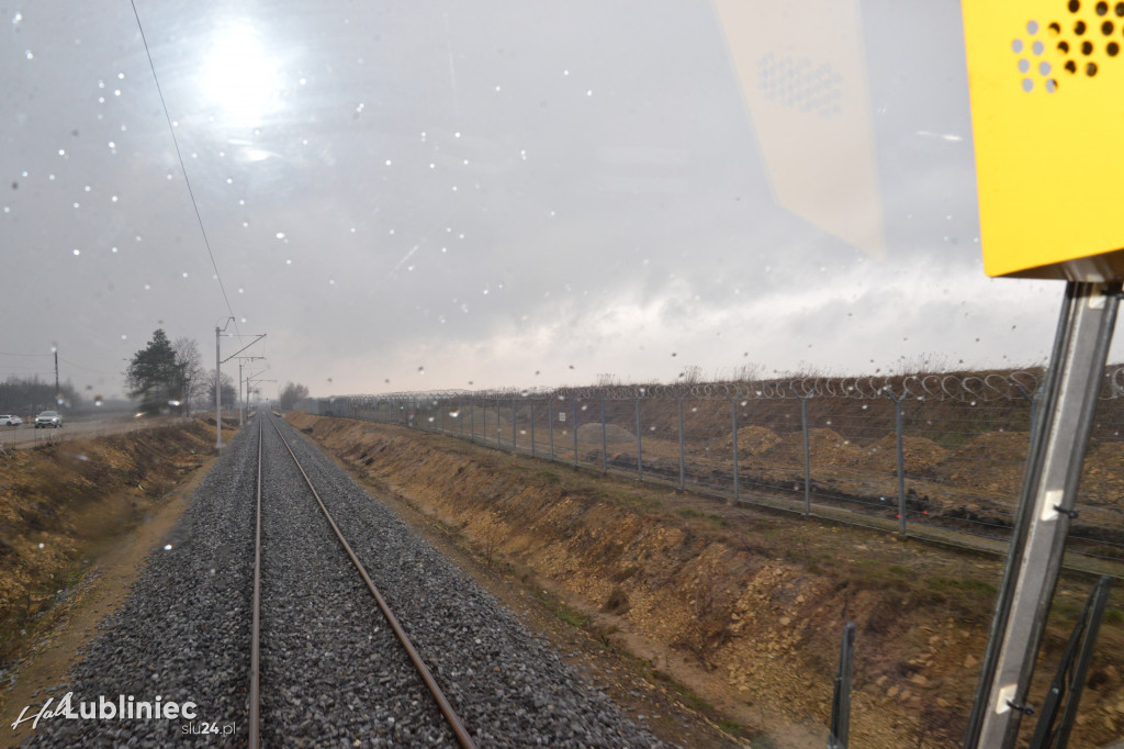 Na trasie pociągu Miasteczko Śląskie - lotnisko