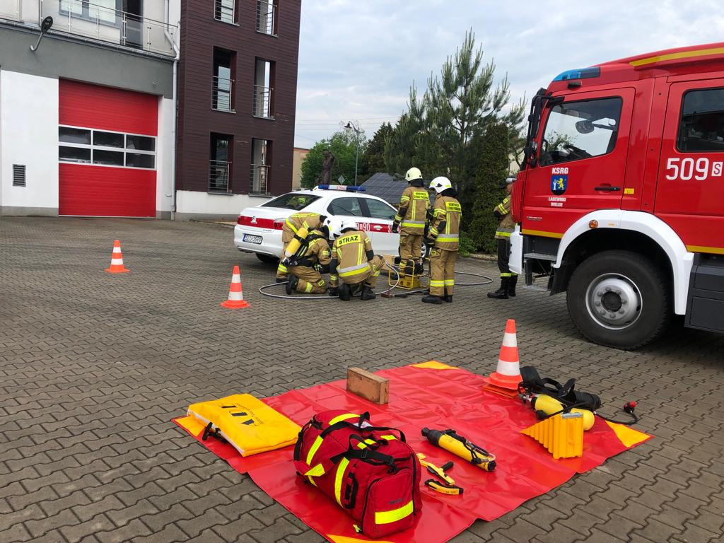 44 kursantów z ochotniczych straży po egzaminie