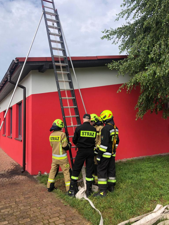 44 kursantów z ochotniczych straży po egzaminie