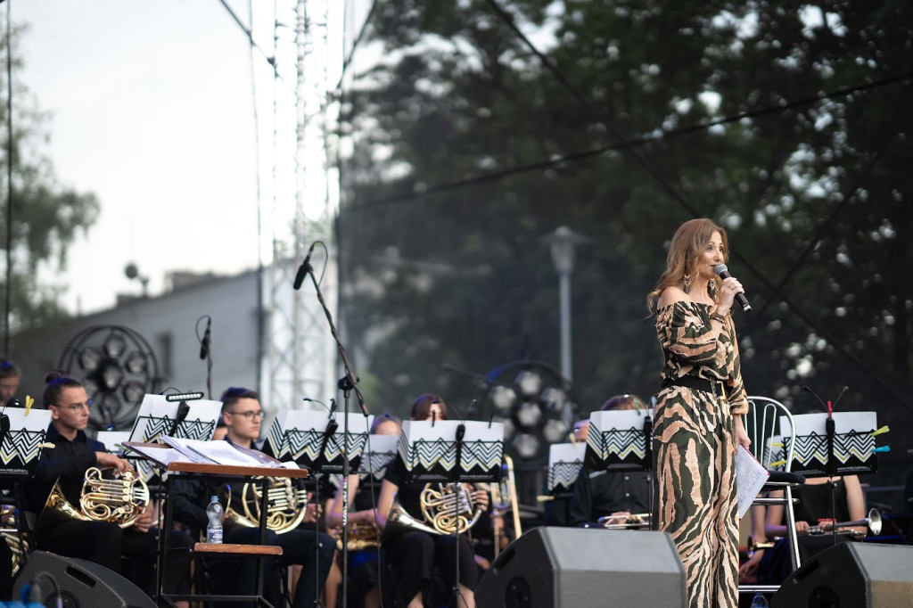 Lubliniec. Celine Dion i Sztywny Pal Azji [FOTO]