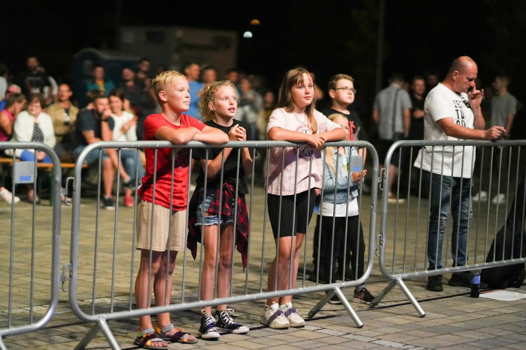 Lubliniec. Celine Dion i Sztywny Pal Azji [FOTO]