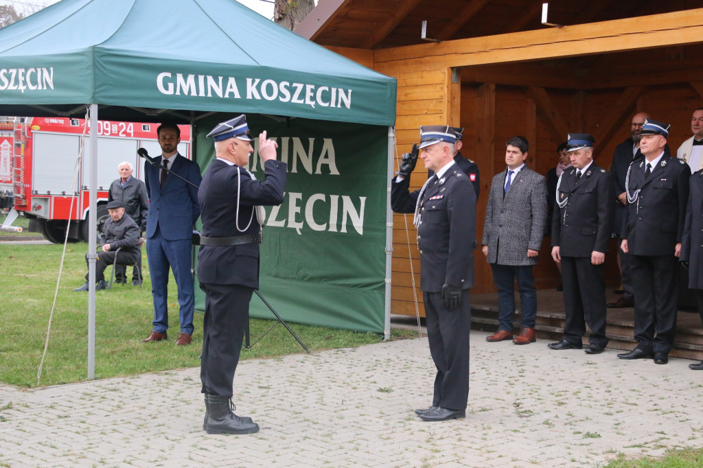 Strażacy mają nowy wóz. Uroczyste przekazanie