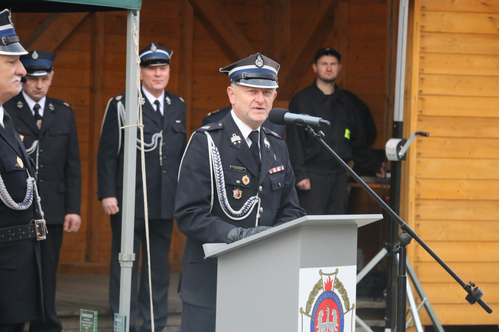 Strażacy mają nowy wóz. Uroczyste przekazanie