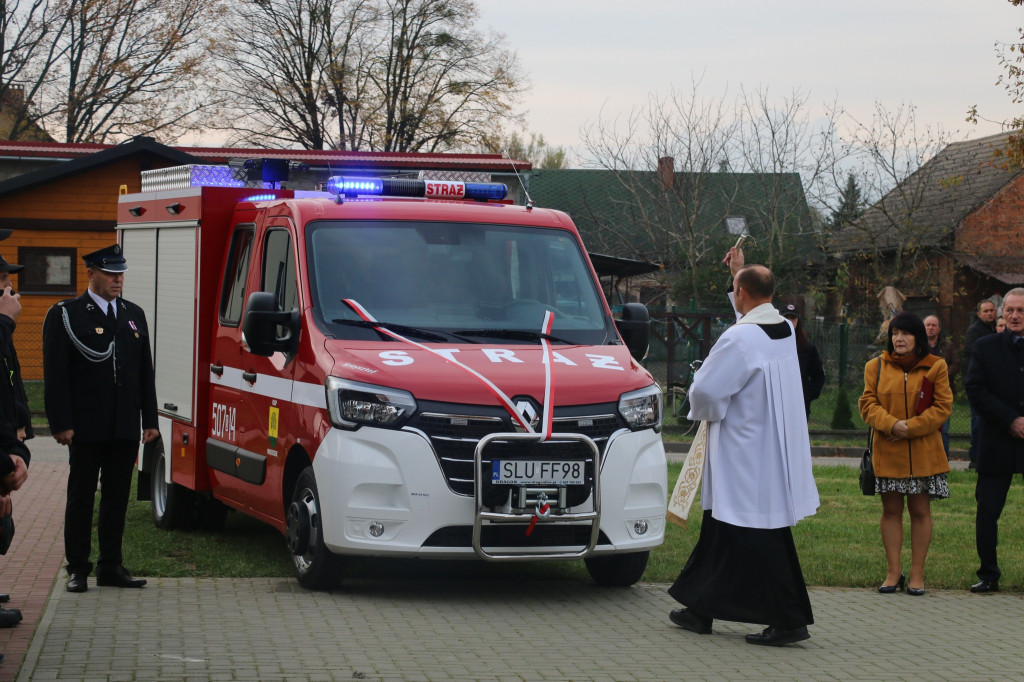 Strażacy mają nowy wóz. Uroczyste przekazanie