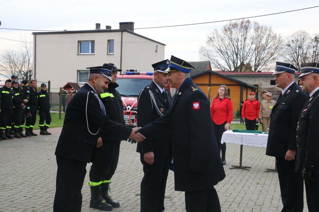 Strażacy mają nowy wóz. Uroczyste przekazanie