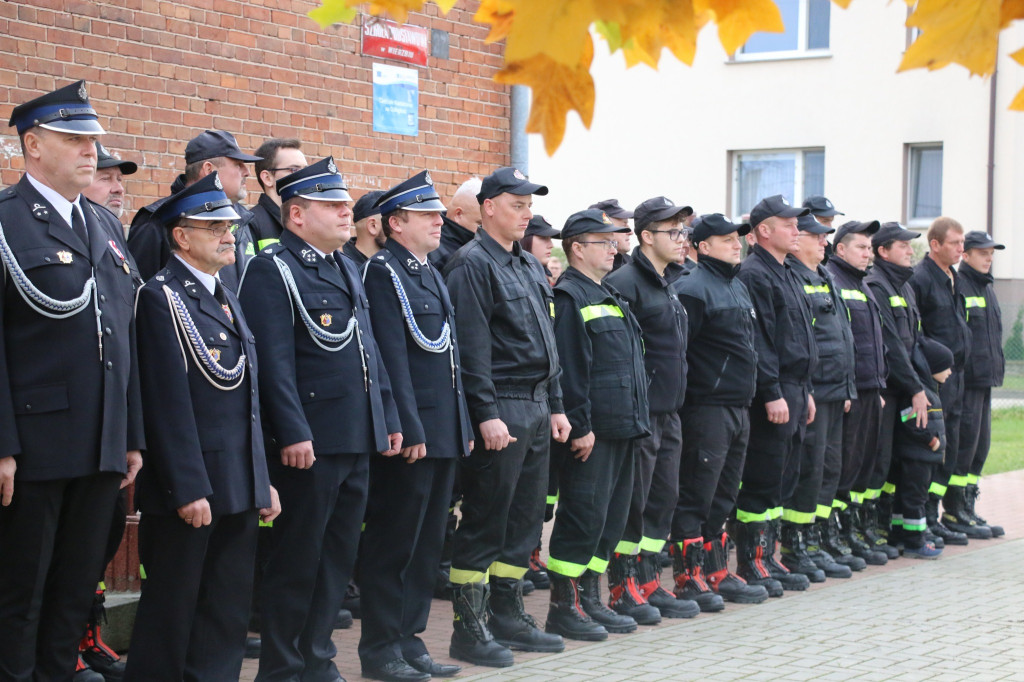 Strażacy mają nowy wóz. Uroczyste przekazanie