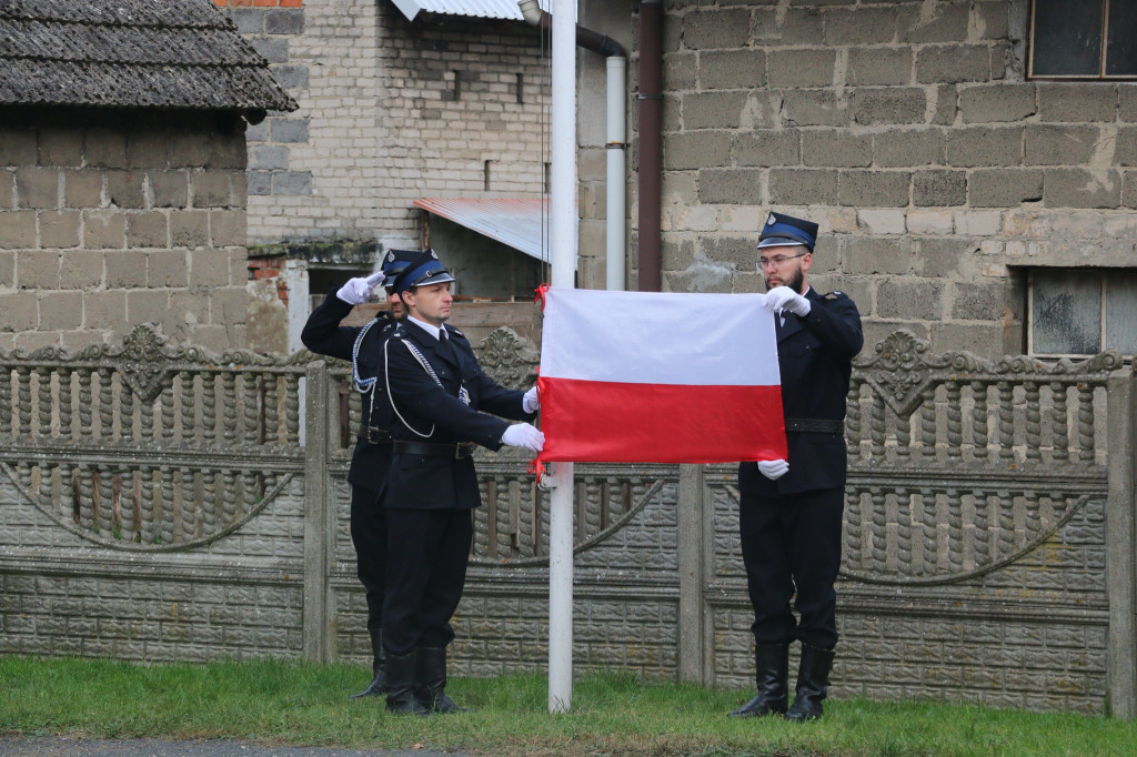 Strażacy mają nowy wóz. Uroczyste przekazanie