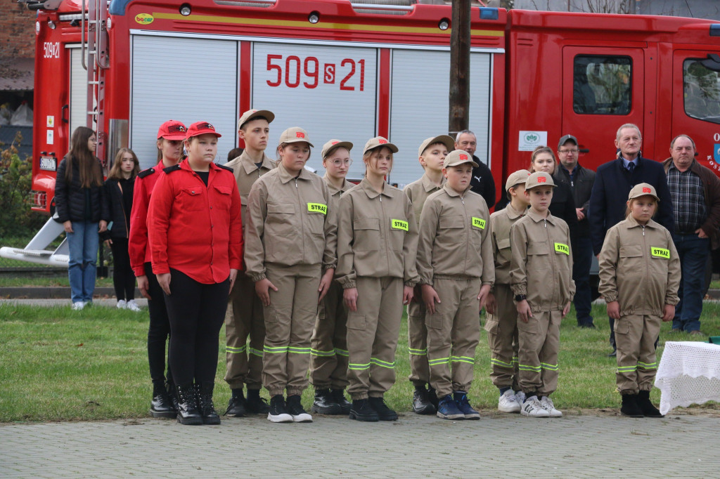 Strażacy mają nowy wóz. Uroczyste przekazanie