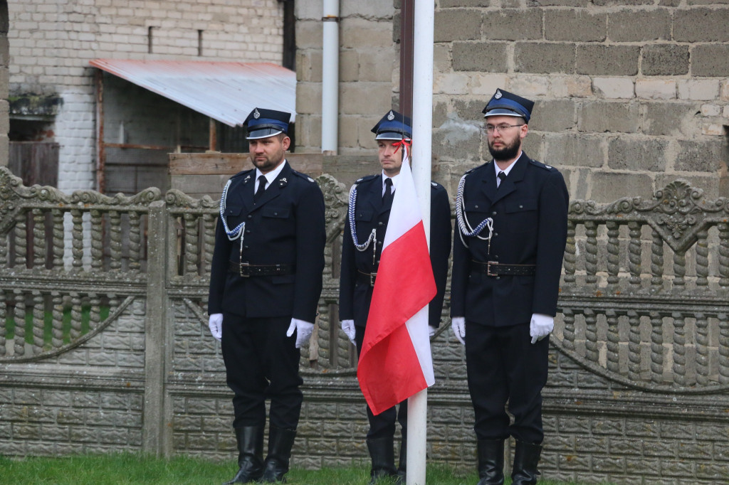 Strażacy mają nowy wóz. Uroczyste przekazanie