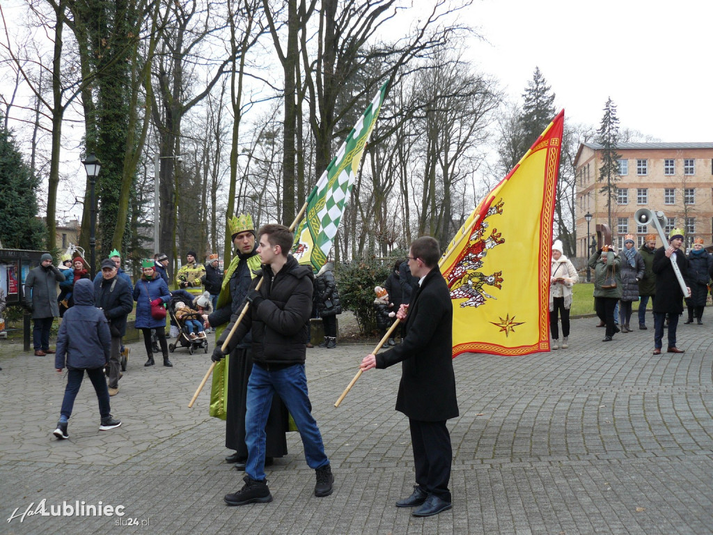 Lubliniec. Orszak Trzech Króli [FOTO]