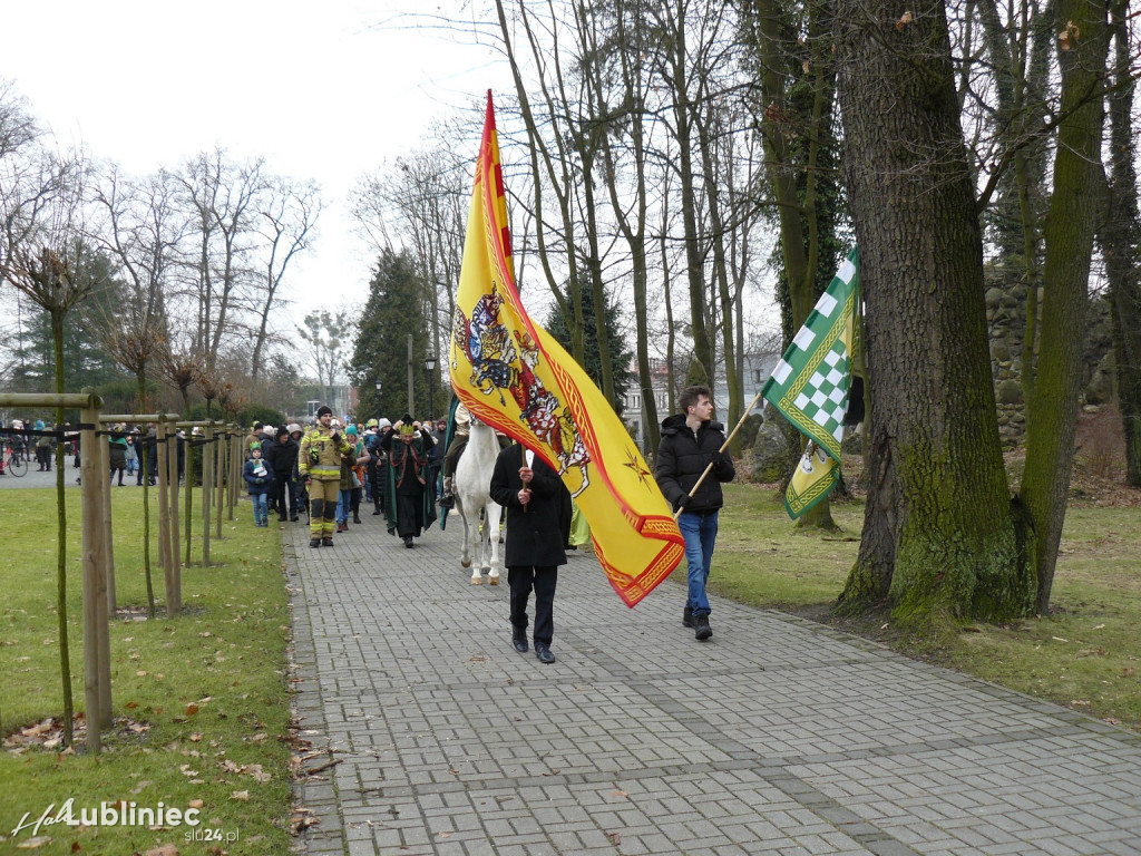 Lubliniec. Orszak Trzech Króli [FOTO]