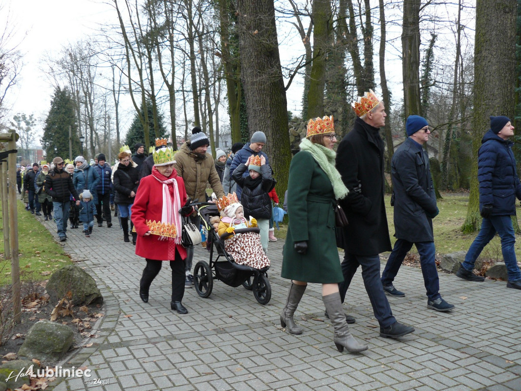 Lubliniec. Orszak Trzech Króli [FOTO]