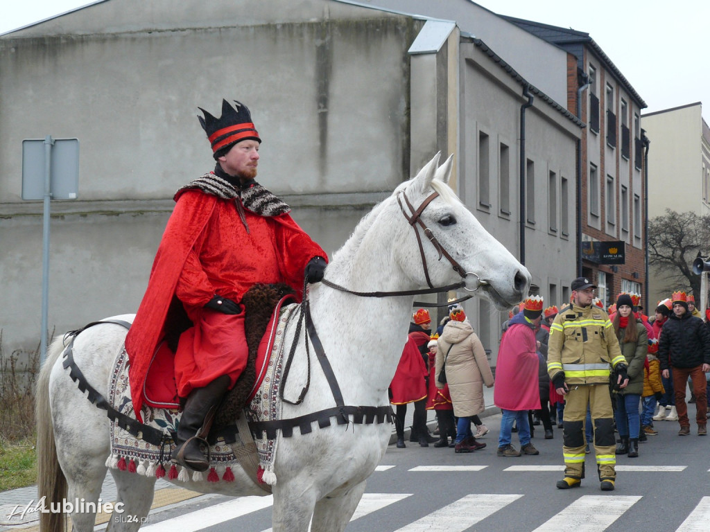 Lubliniec. Orszak Trzech Króli [FOTO]