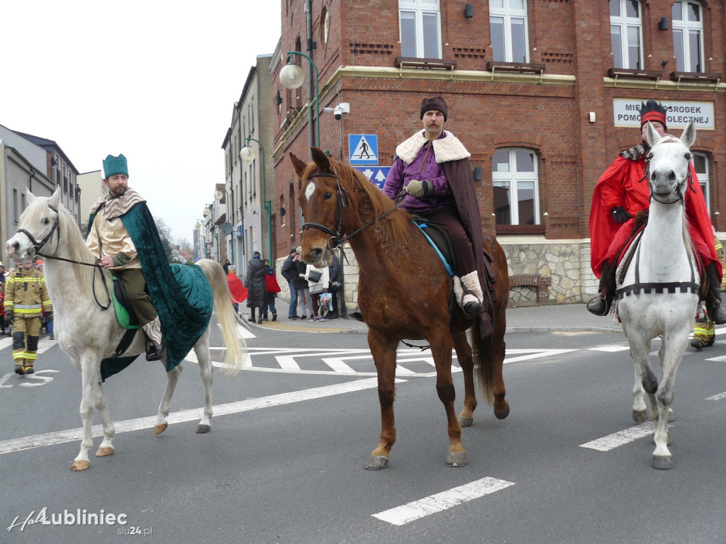 Lubliniec. Orszak Trzech Króli [FOTO]