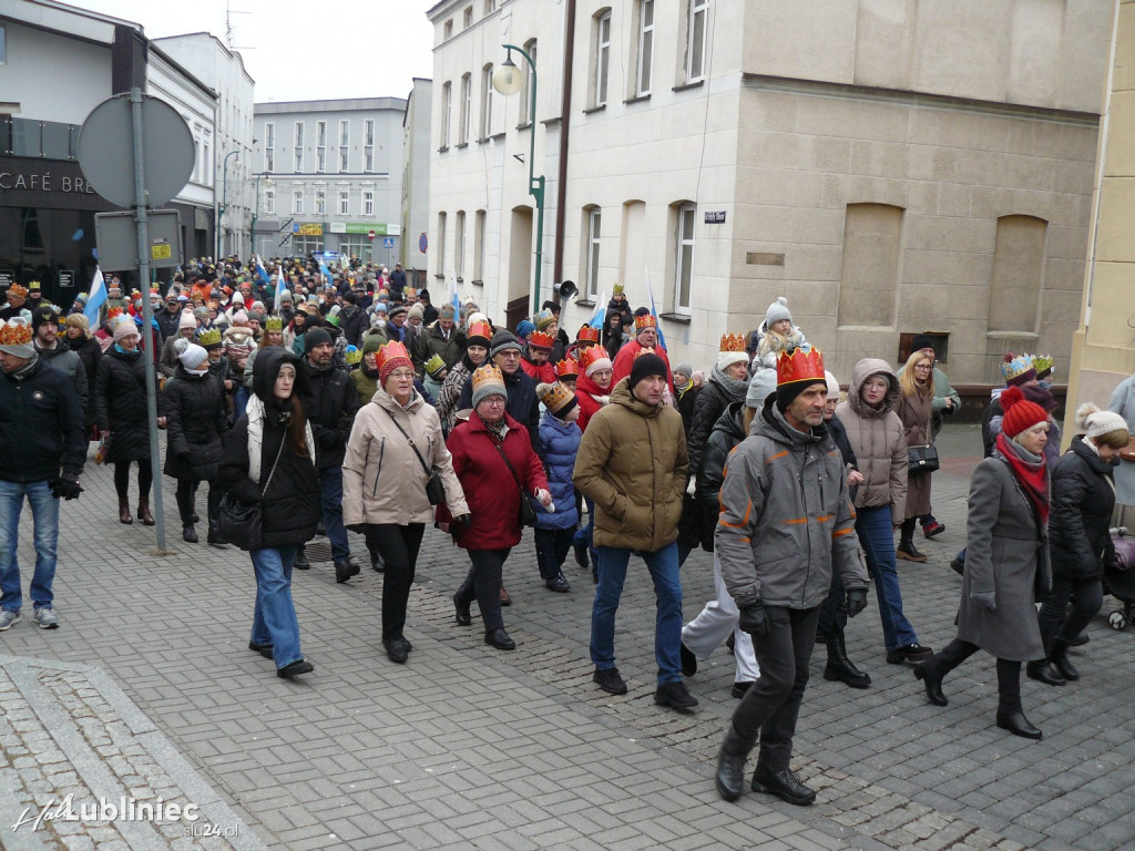 Lubliniec. Orszak Trzech Króli [FOTO]