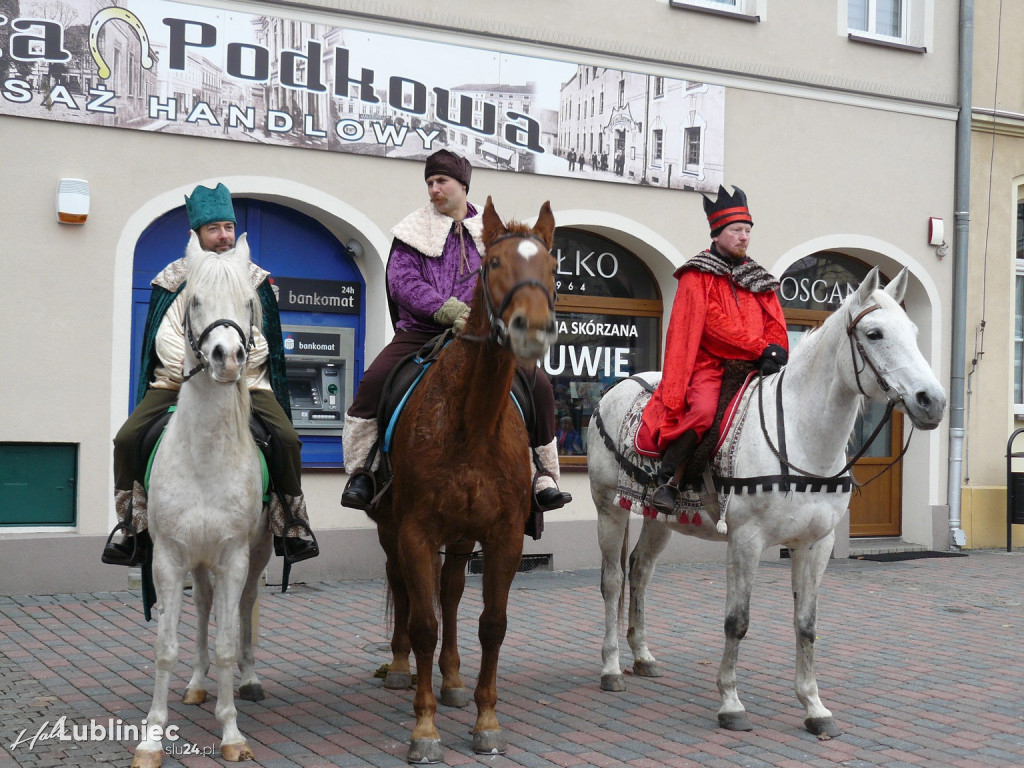 Lubliniec. Orszak Trzech Króli [FOTO]