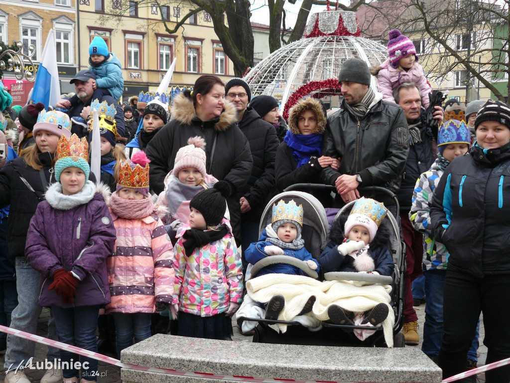 Lubliniec. Orszak Trzech Króli [FOTO]