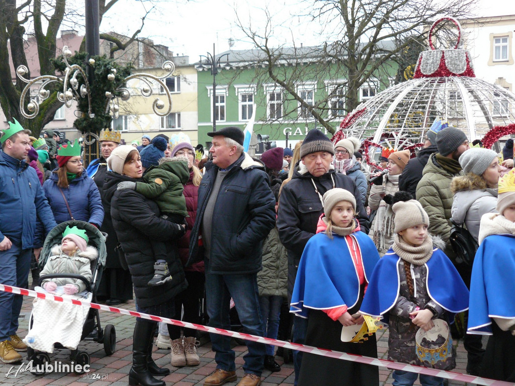 Lubliniec. Orszak Trzech Króli [FOTO]