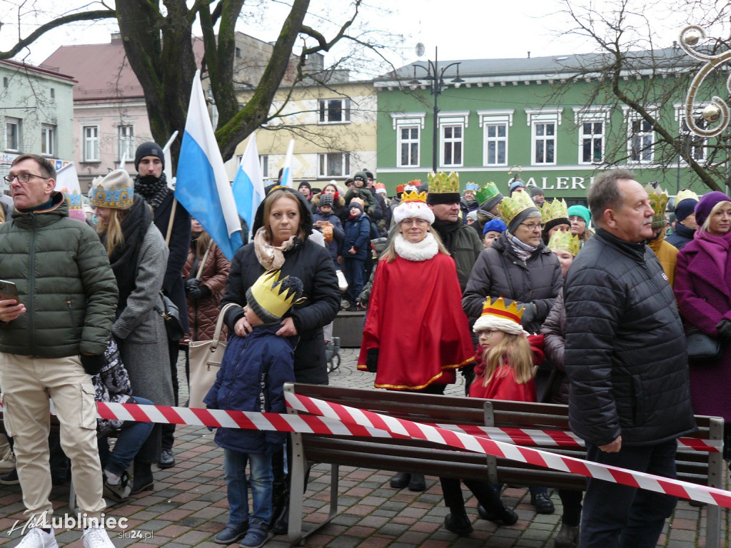 Lubliniec. Orszak Trzech Króli [FOTO]