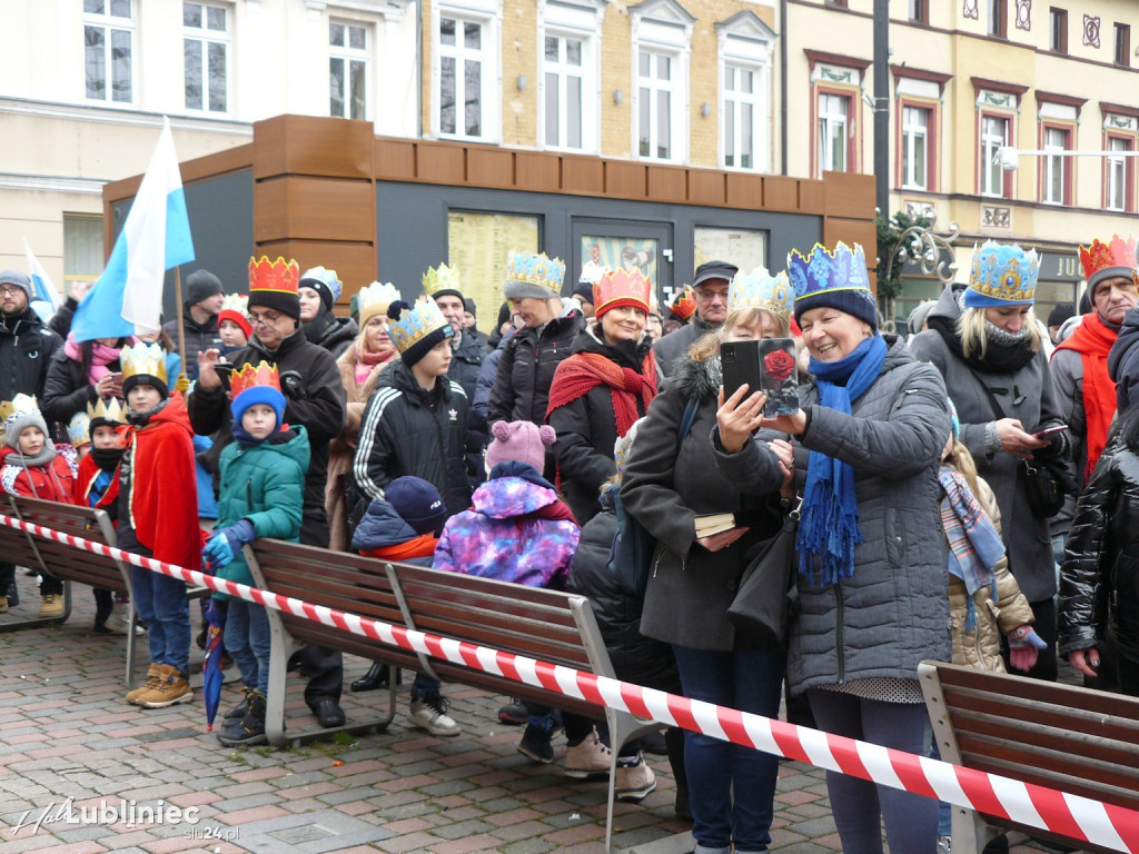 Lubliniec. Orszak Trzech Króli [FOTO]