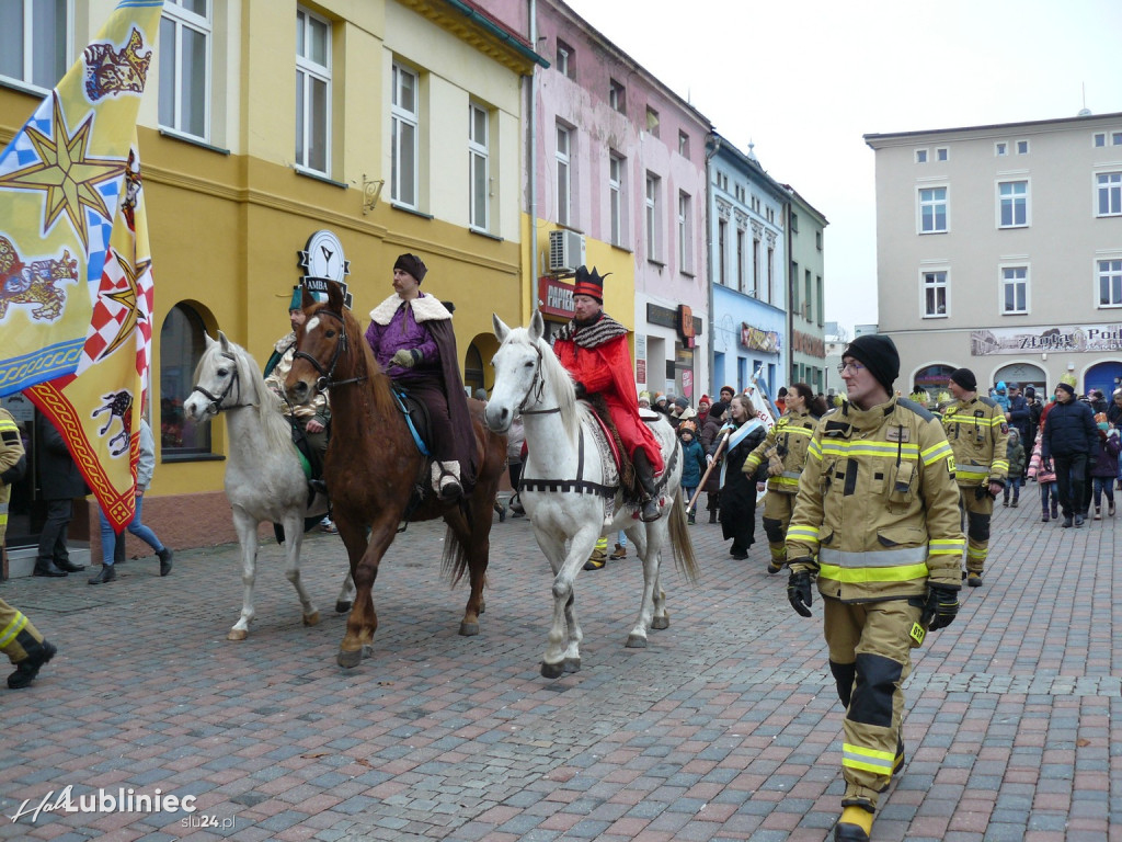 Lubliniec. Orszak Trzech Króli [FOTO]