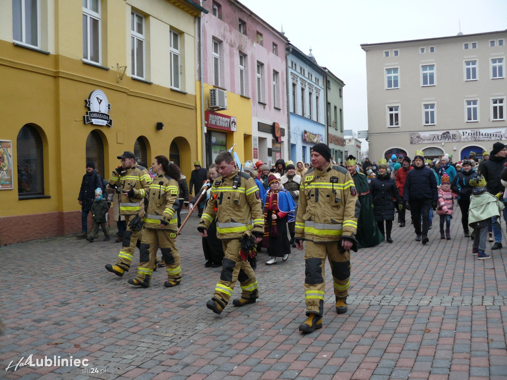 Lubliniec. Orszak Trzech Króli [FOTO]