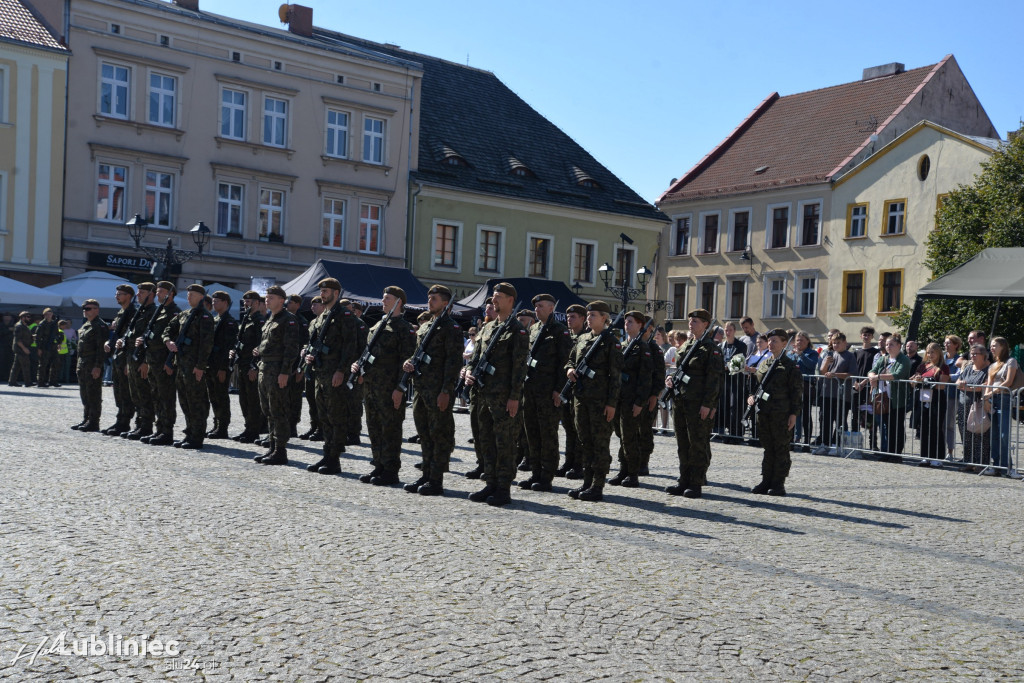 Przysięga wojskowa na rynku [FOTO]