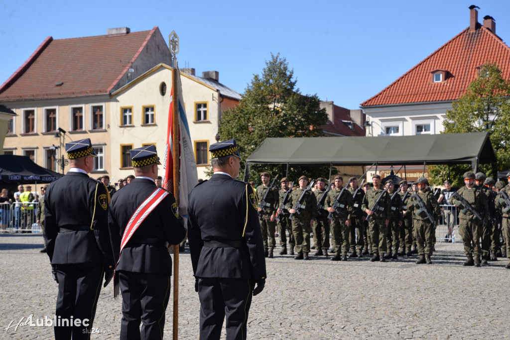 Przysięga wojskowa na rynku [FOTO]