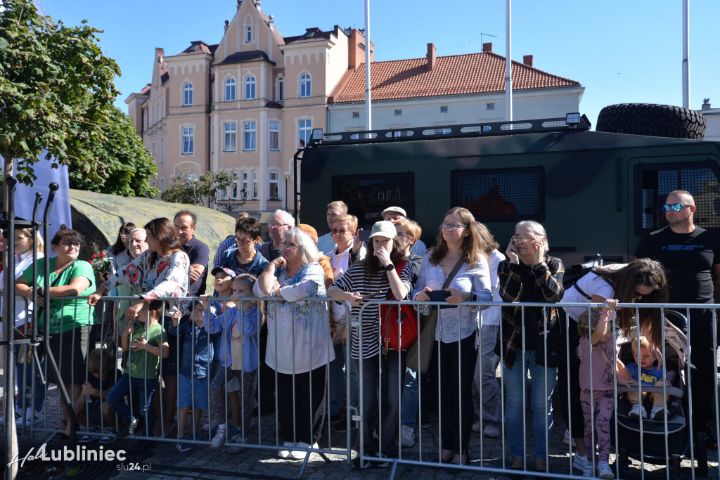 Przysięga wojskowa na rynku [FOTO]