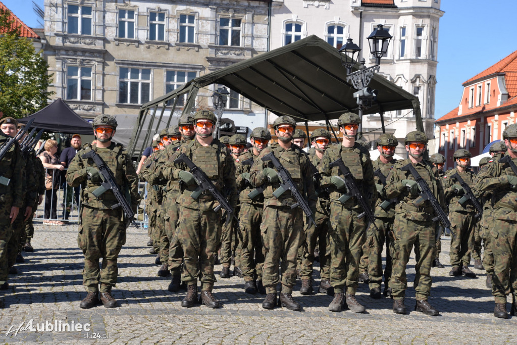 Przysięga wojskowa na rynku [FOTO]