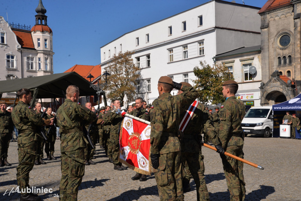 Przysięga wojskowa na rynku [FOTO]