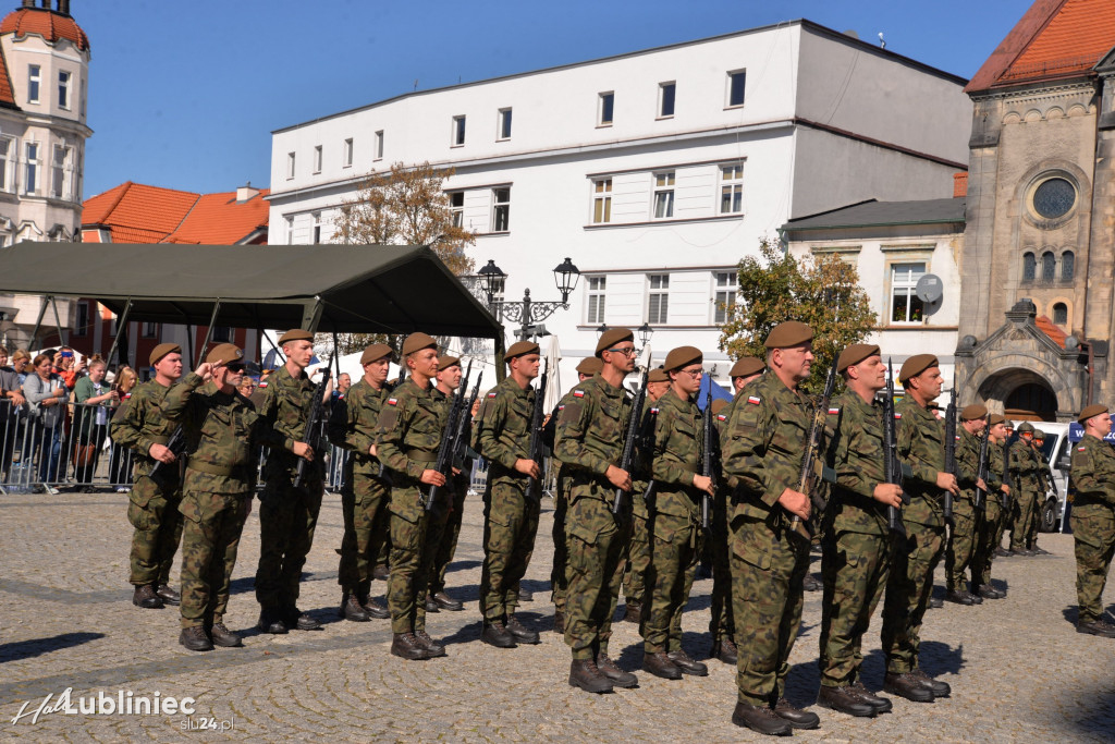 Przysięga wojskowa na rynku [FOTO]