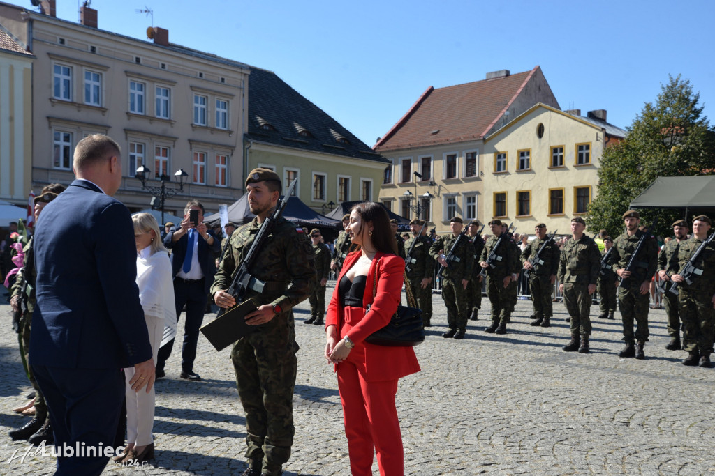 Przysięga wojskowa na rynku [FOTO]