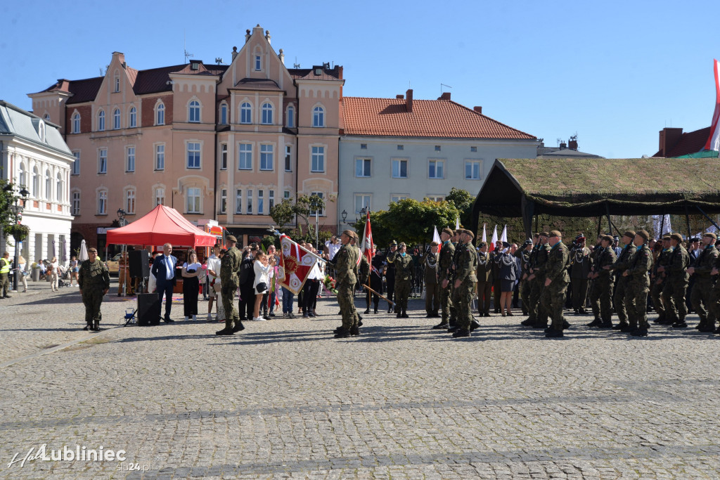 Przysięga wojskowa na rynku [FOTO]