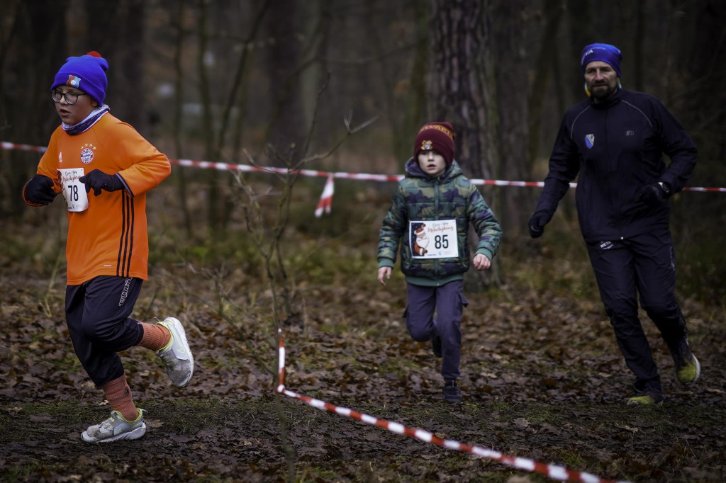 Charytatywny bieg mikołajkowy dla Kuby [ZDJĘCIA]