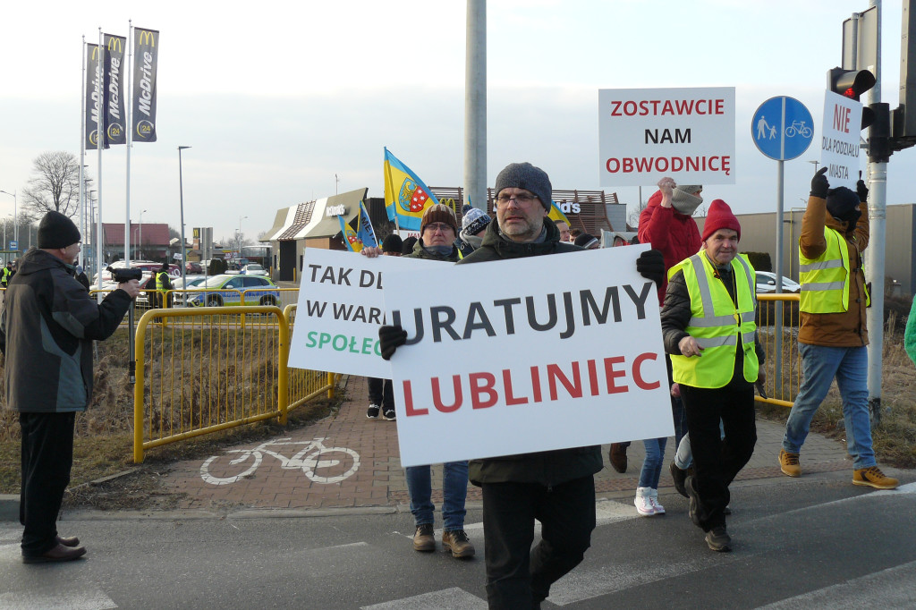 Lubliniec. Protest w sprawie S11 na DK 11