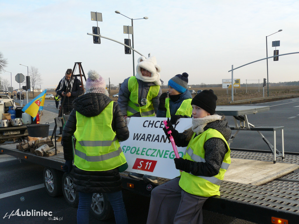 Lubliniec. Protest w sprawie S11 na DK 11