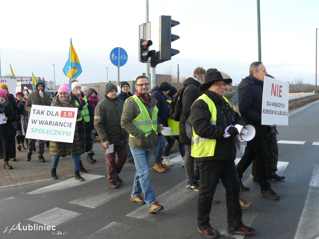 Lubliniec. Protest w sprawie S11 na DK 11