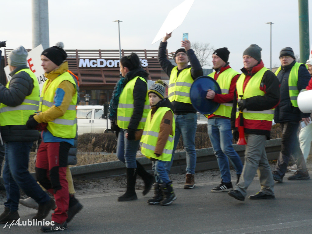 Lubliniec. Protest w sprawie S11 na DK 11