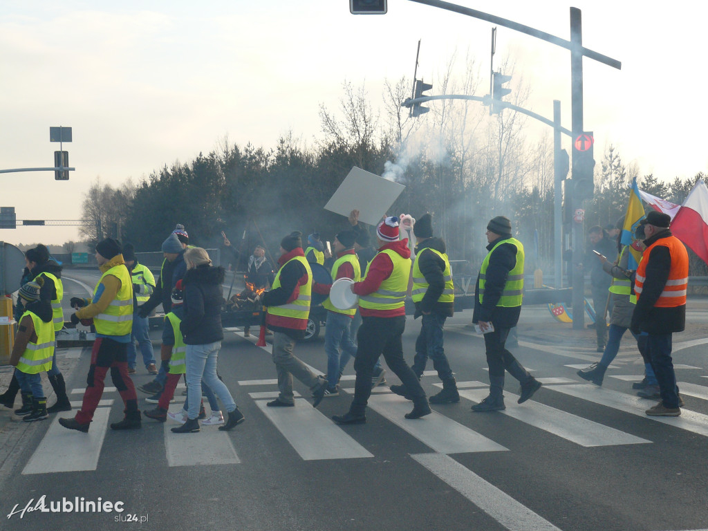 Lubliniec. Protest w sprawie S11 na DK 11