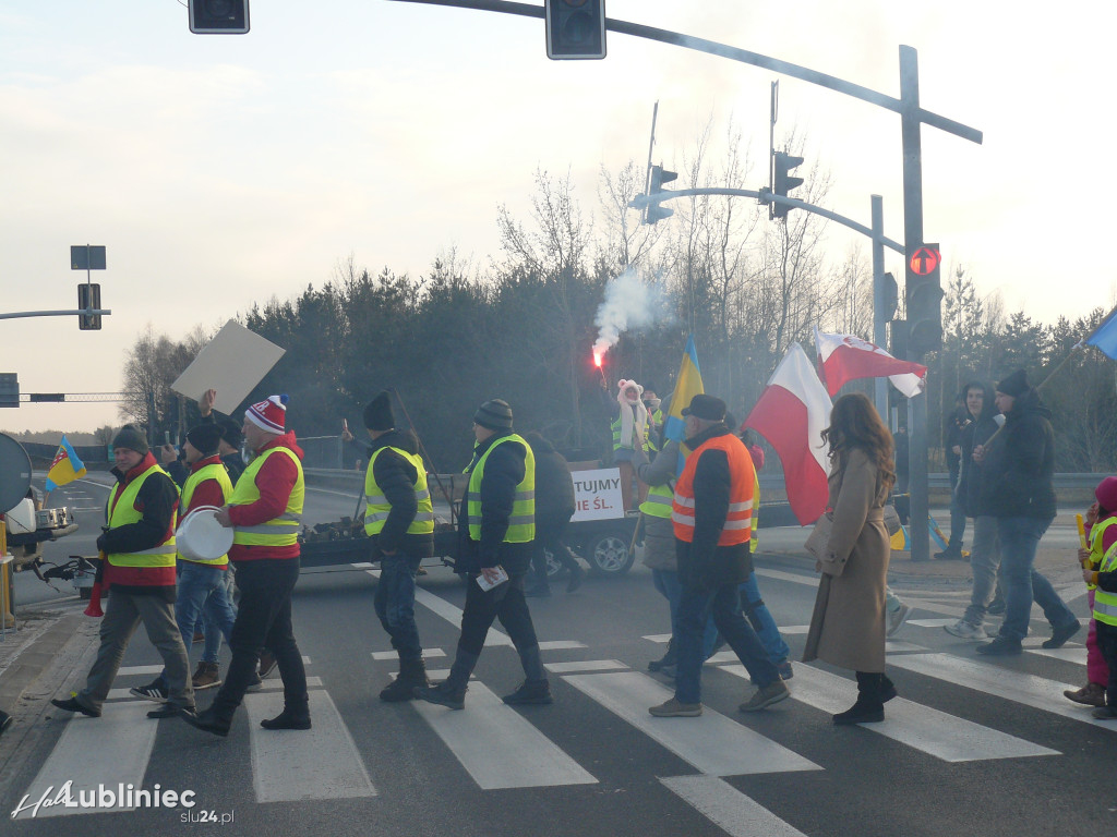 Lubliniec. Protest w sprawie S11 na DK 11