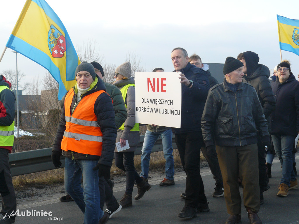 Lubliniec. Protest w sprawie S11 na DK 11