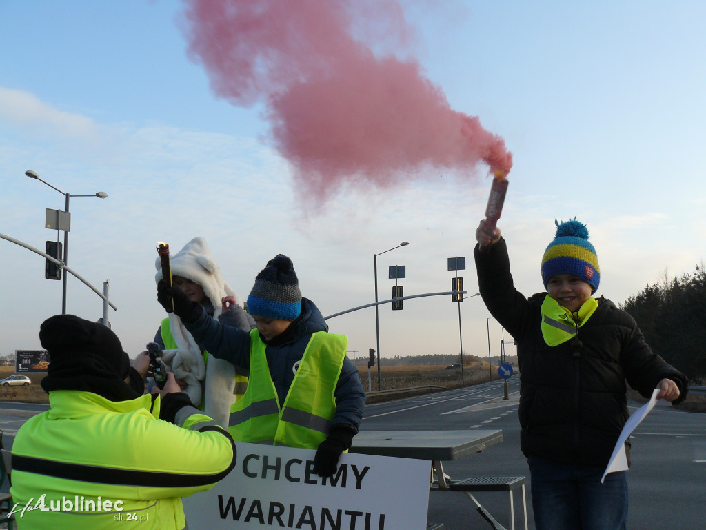 Lubliniec. Protest w sprawie S11 na DK 11