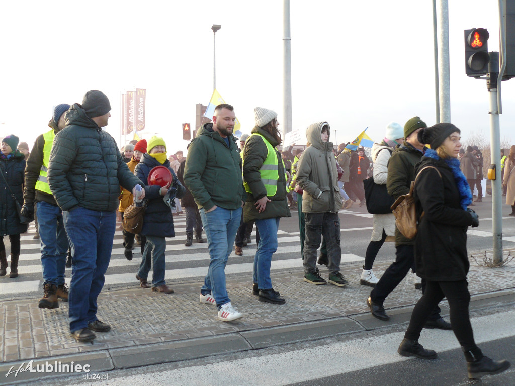 Lubliniec. Protest w sprawie S11 na DK 11