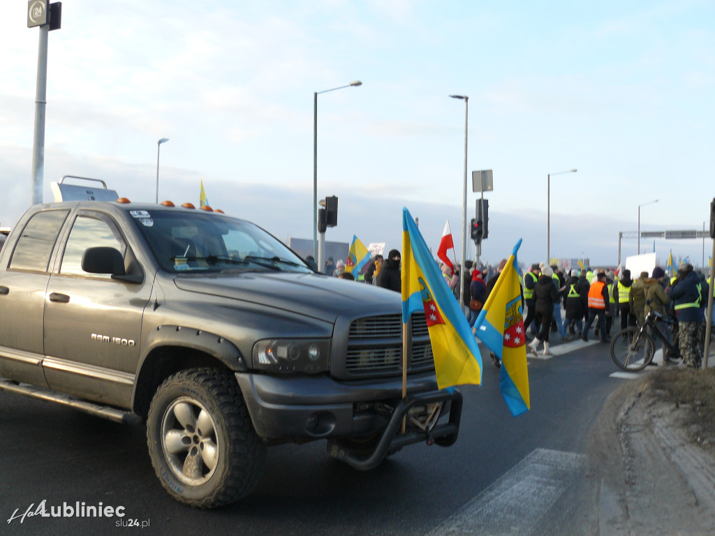 Lubliniec. Protest w sprawie S11 na DK 11