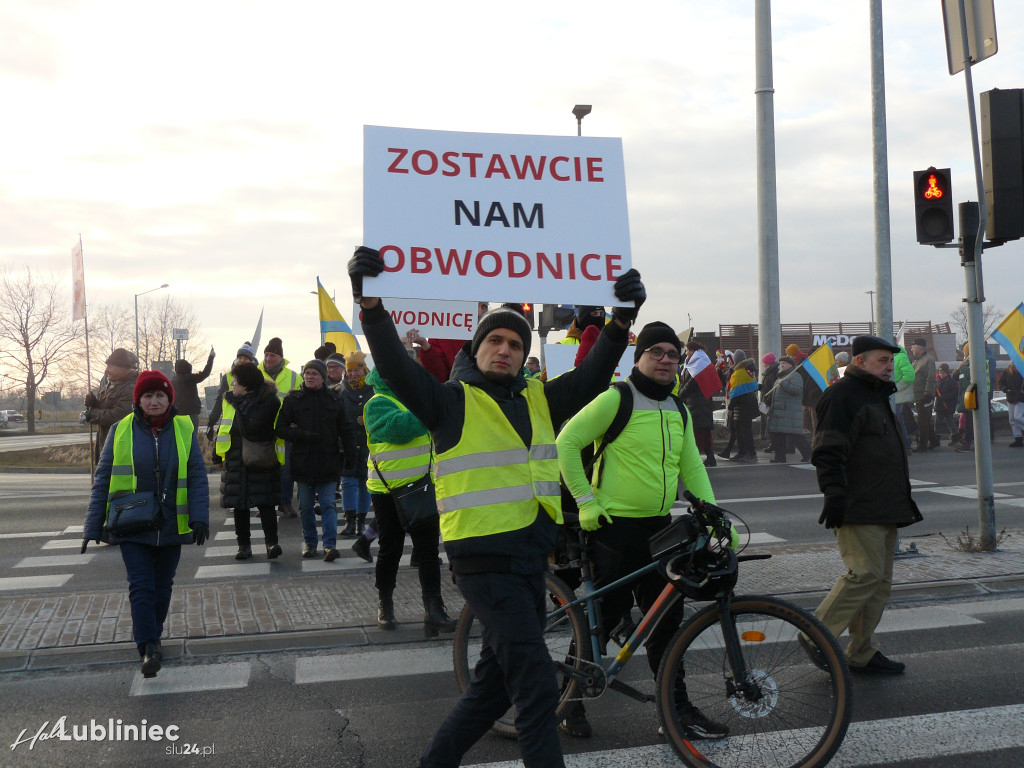 Lubliniec. Protest w sprawie S11 na DK 11